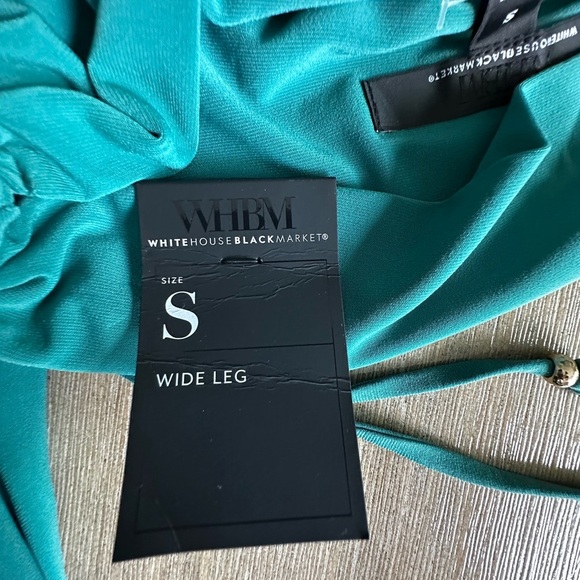 White House black market  wide leg ruched waist small green pants - Picture 3 of 13